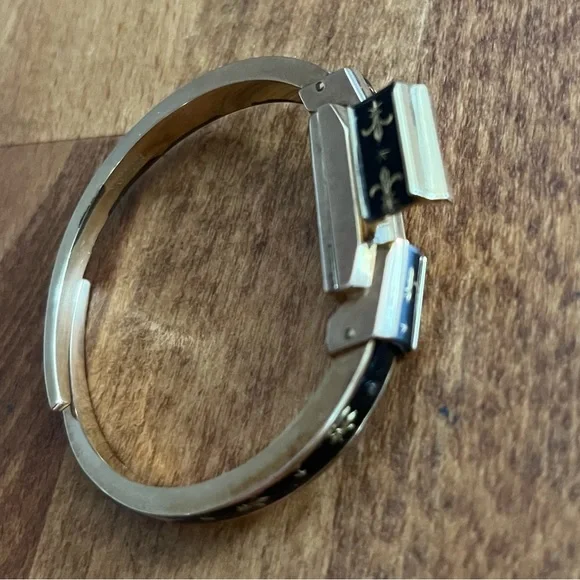 Ernest Borel Watch Incabloc Cuff with Gold Fleur Di Lis Insignia Vintage Antique - Picture 8 of 10